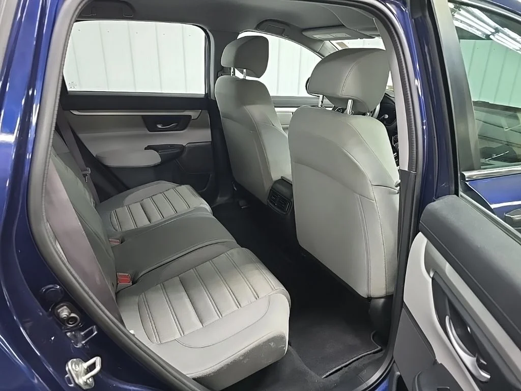 Used 2020  Honda LX image 17