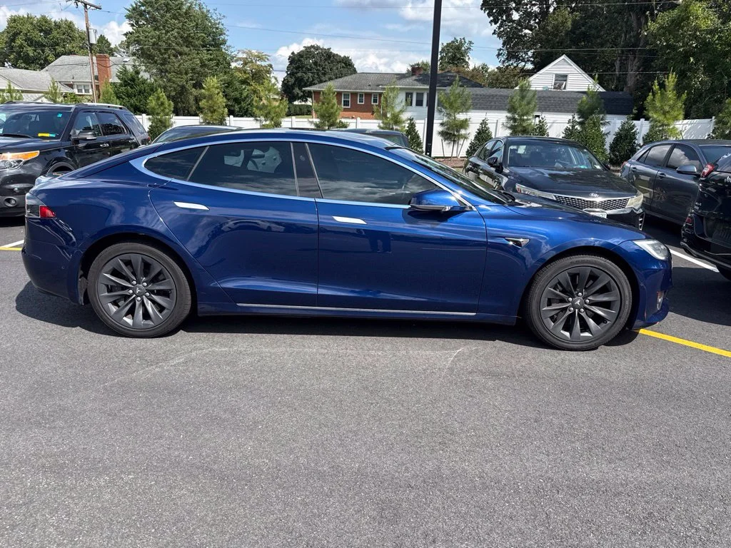 Used 2018 Tesla Model S 75D with VIN 5YJSA1E23JF244640 for sale in Mechanicsville, VA