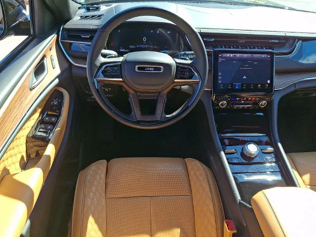 Used 2024 Black Jeep Summit image 12