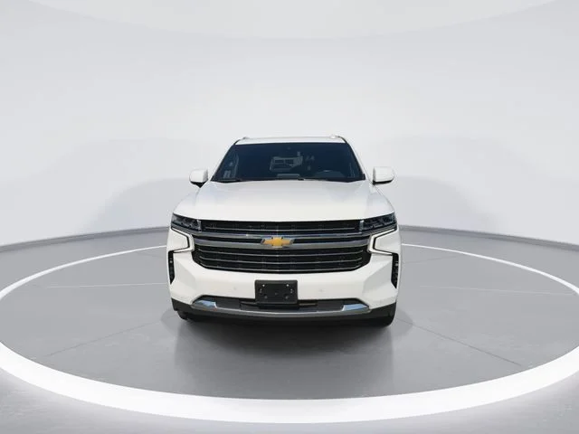 Used 2024 White Chevrolet LT image 3