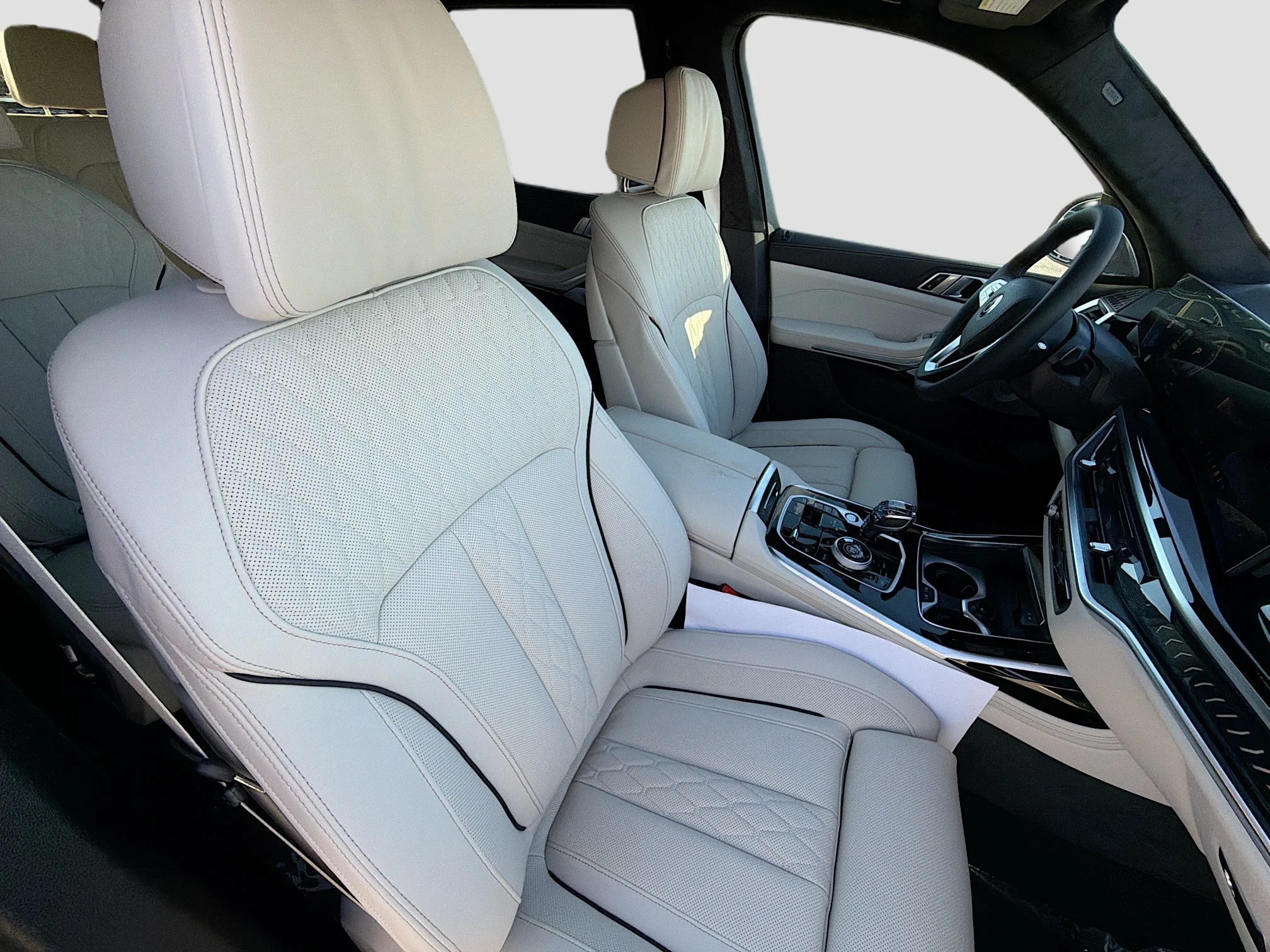 New 2026 Alpine White BMW ALPINA XB7 image 15