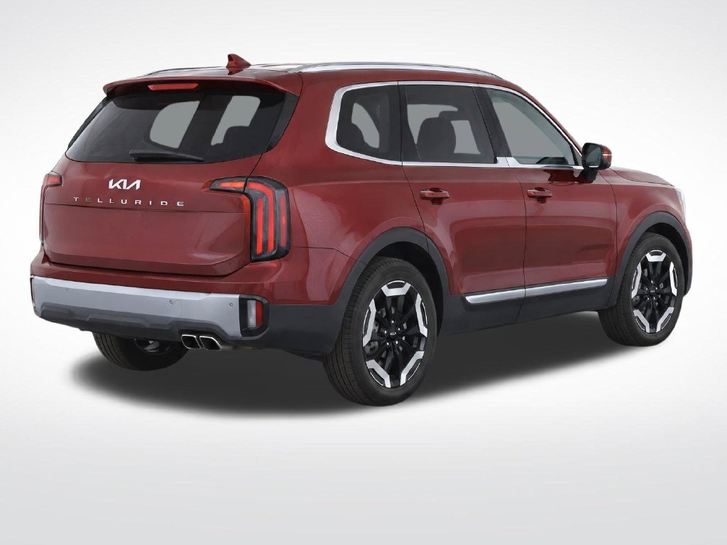 Used 2023 Red Kia EX image 3