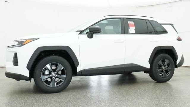 New 2026 White Toyota LE image 19