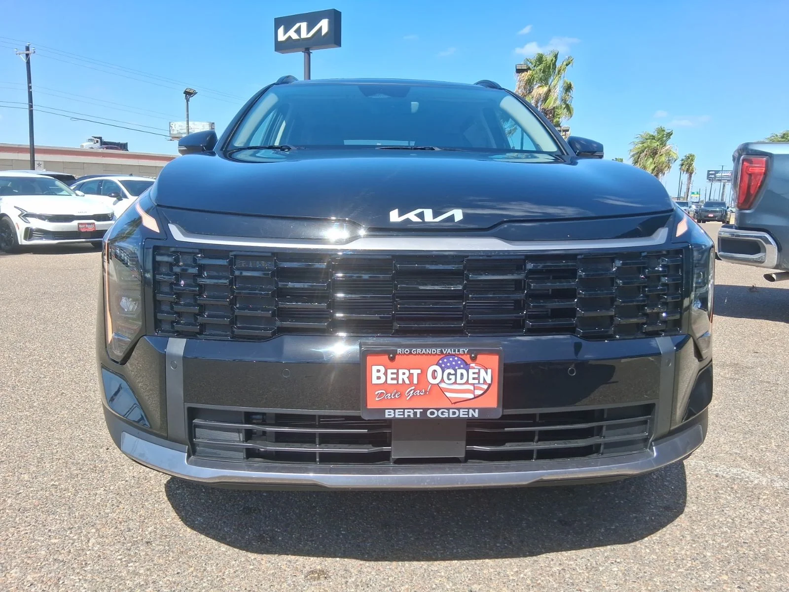 New 2026 Black Kia EX image 2