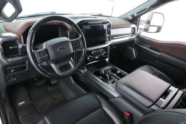Used 2023 White Ford Lariat image 17