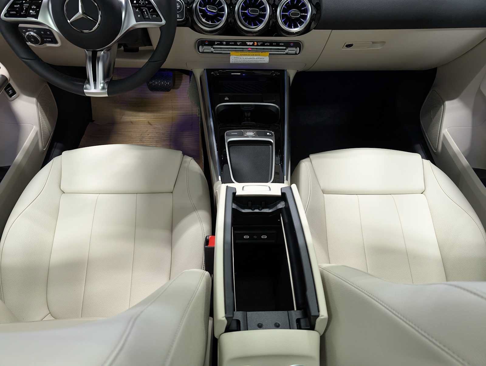 New 2026 Mountain Grey Metallic Mercedes-Benz GLA 250 image 18