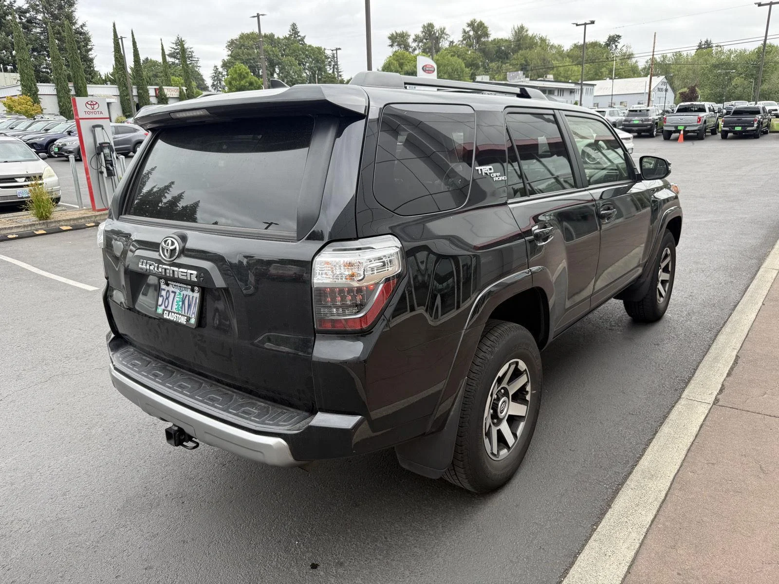 Used 2023 Midnight Black Metallic Toyota TRD Off Road Premium image 5