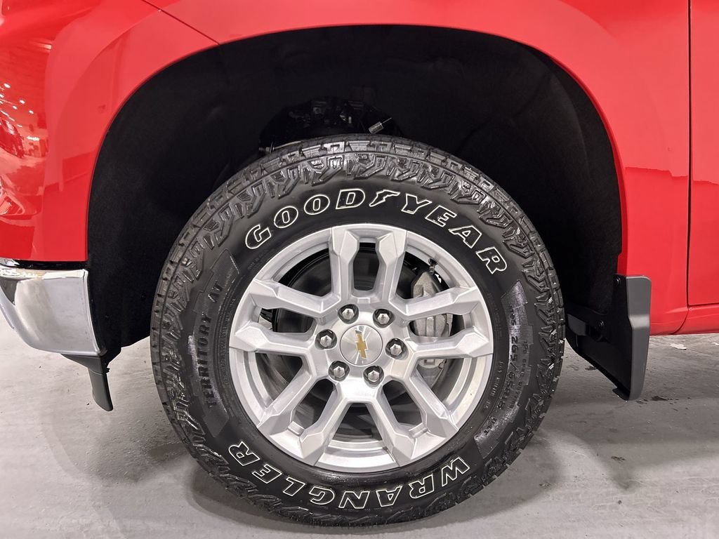 2026 Chevrolet Silverado 1500 LT - Photo 18