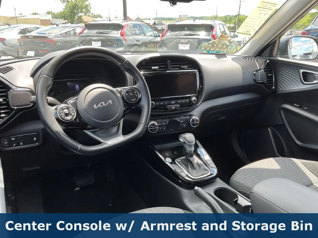 Used 2022 Gravity Gray Kia GT-Line image 20