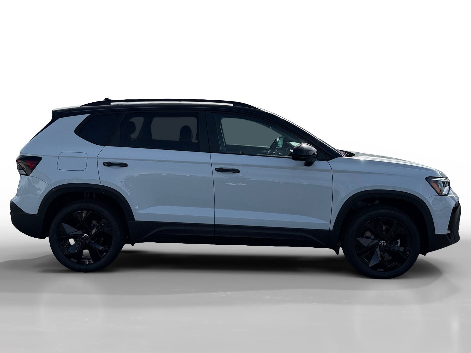 New 2026 White  Black Volkswagen SE Black image 6