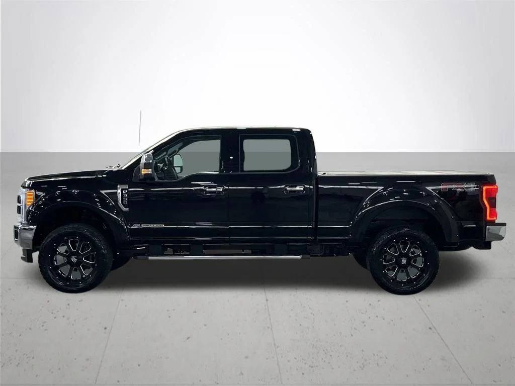 Used 2017 Black Ford Lariat image 13