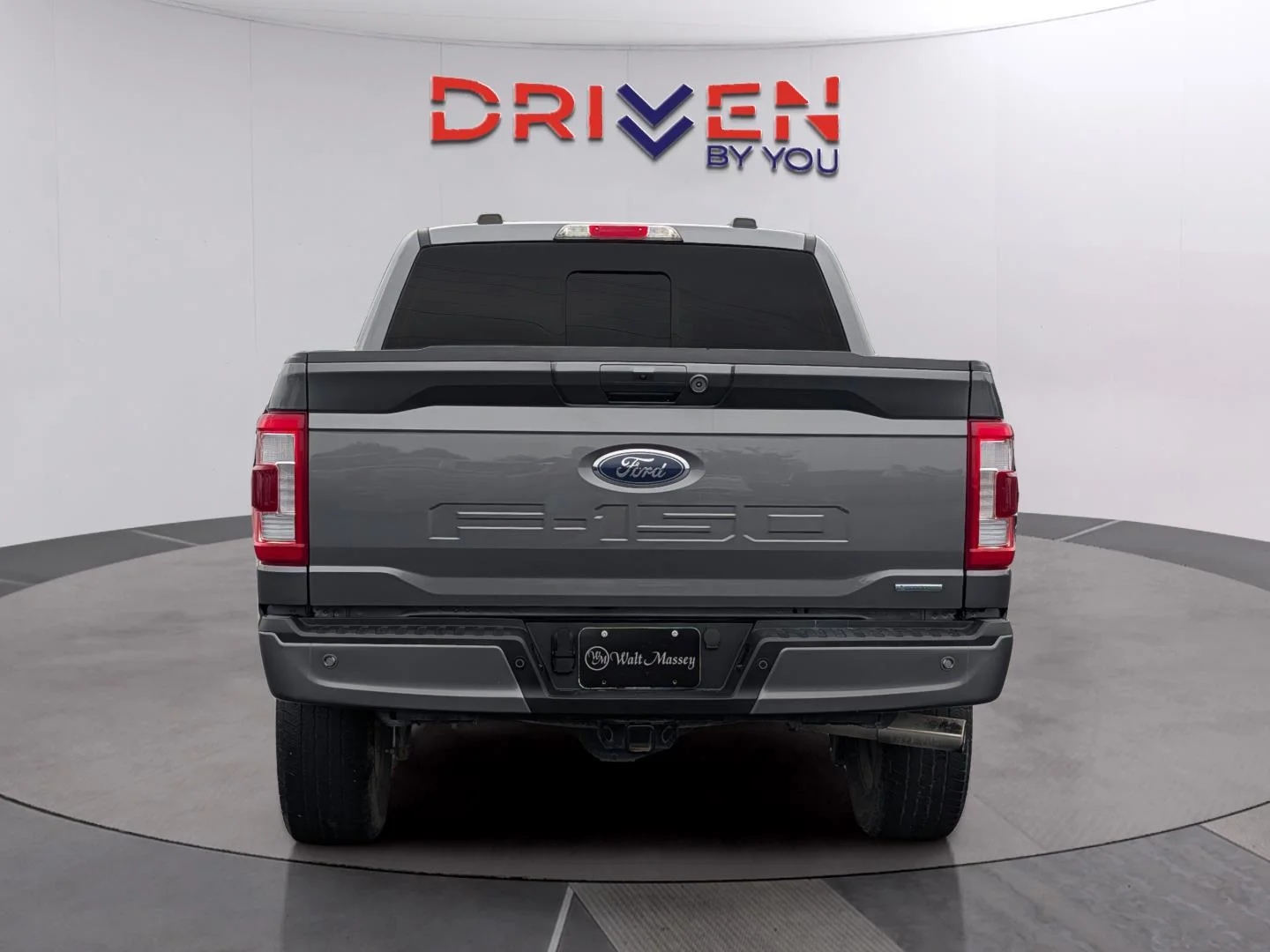 Used 2023 Carbonized Gray Ford LARIAT image 4