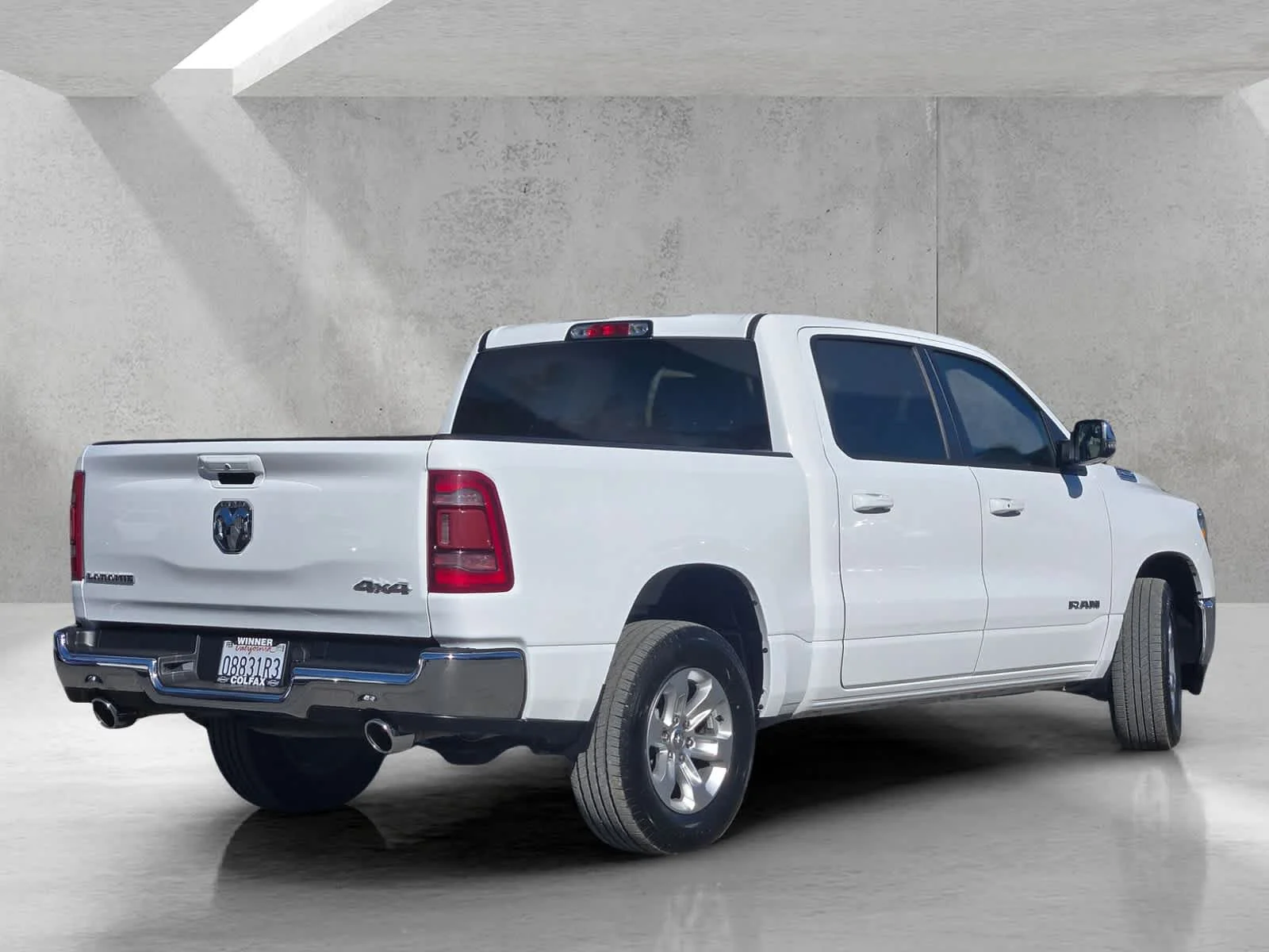 Used 2024  Ram Laramie image 4