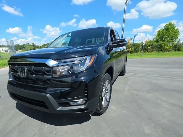 Used 2025 Black Honda RTL image 1