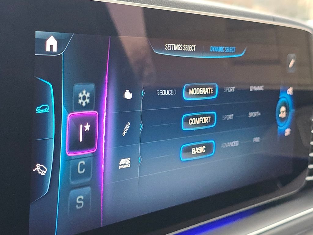 2025 Mercedes-Benz GLE AMG GLE 53 - Photo 33