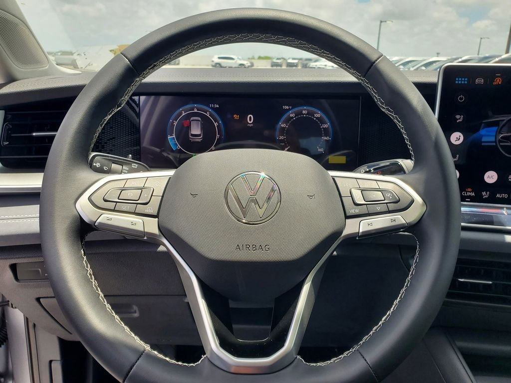 New 2026 Silver Volkswagen 2.0T SE image 14