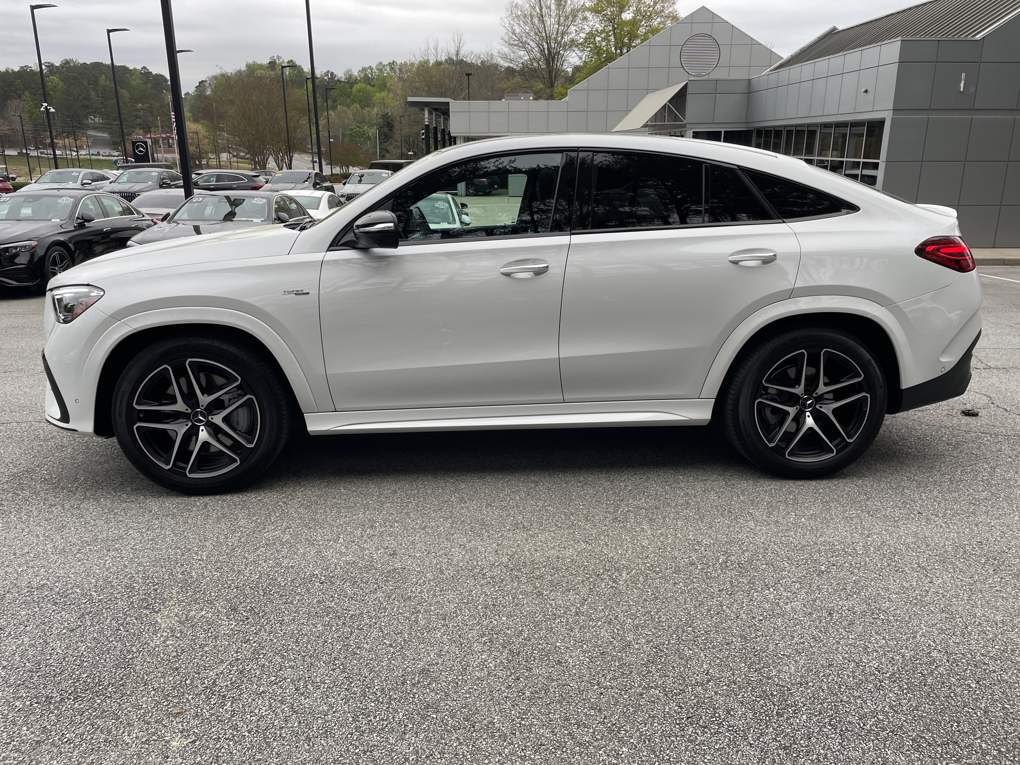Certified Used 2025 MANUFAKTUR Moonlight White Metallic Mercedes-Benz AMG® GLE 53 4MATIC®+ Coupe image 14