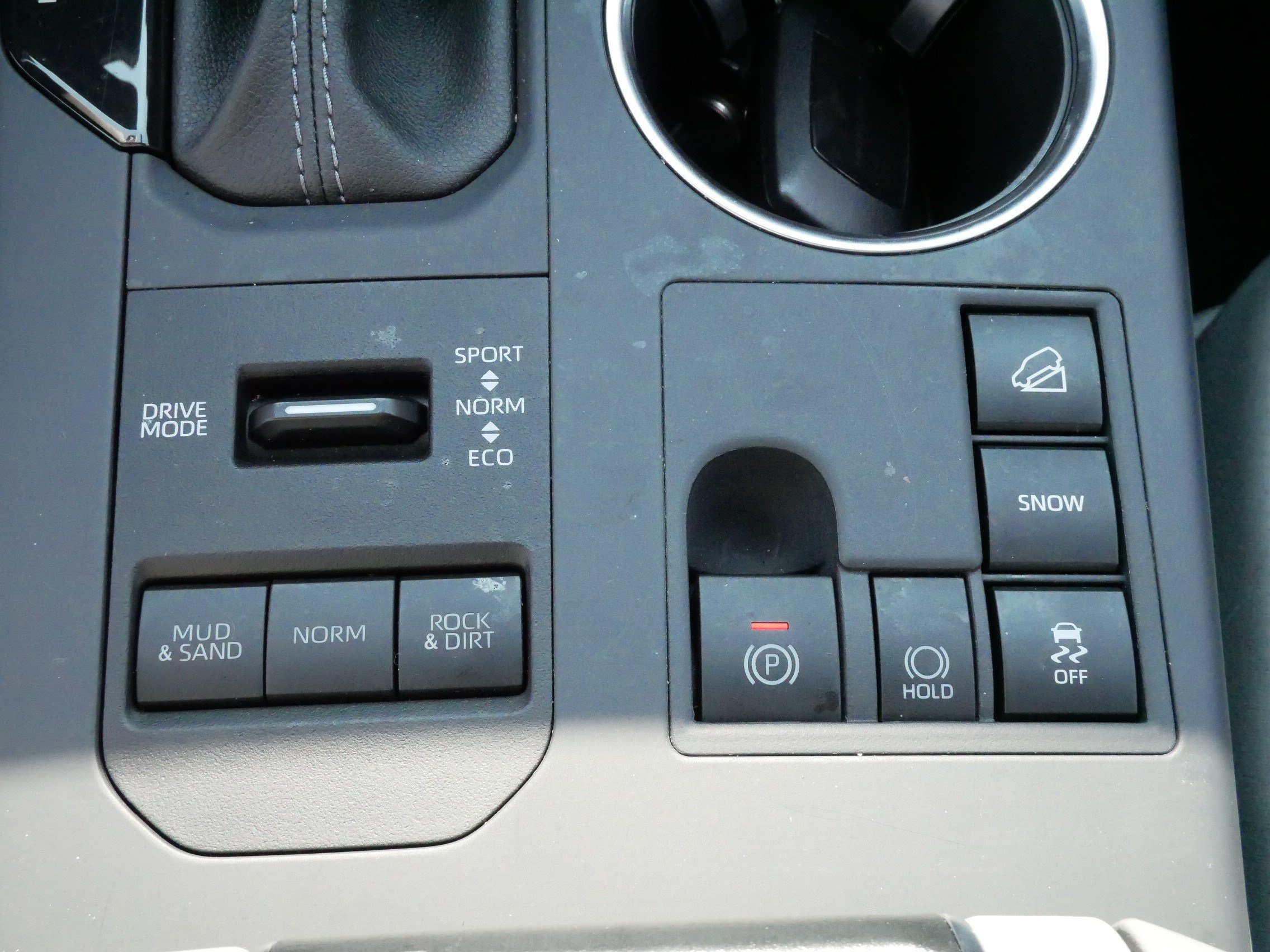 Certified Used 2026 HEAVY METAL Toyota XLE image 28