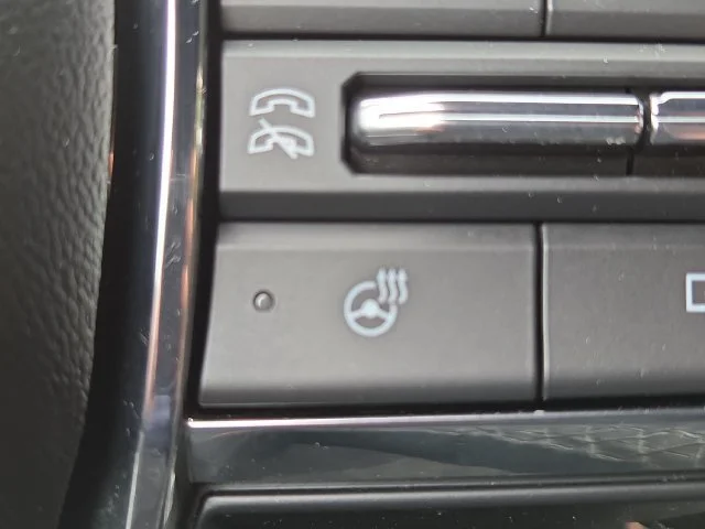 2025 GMC Acadia Elevation - Photo 14