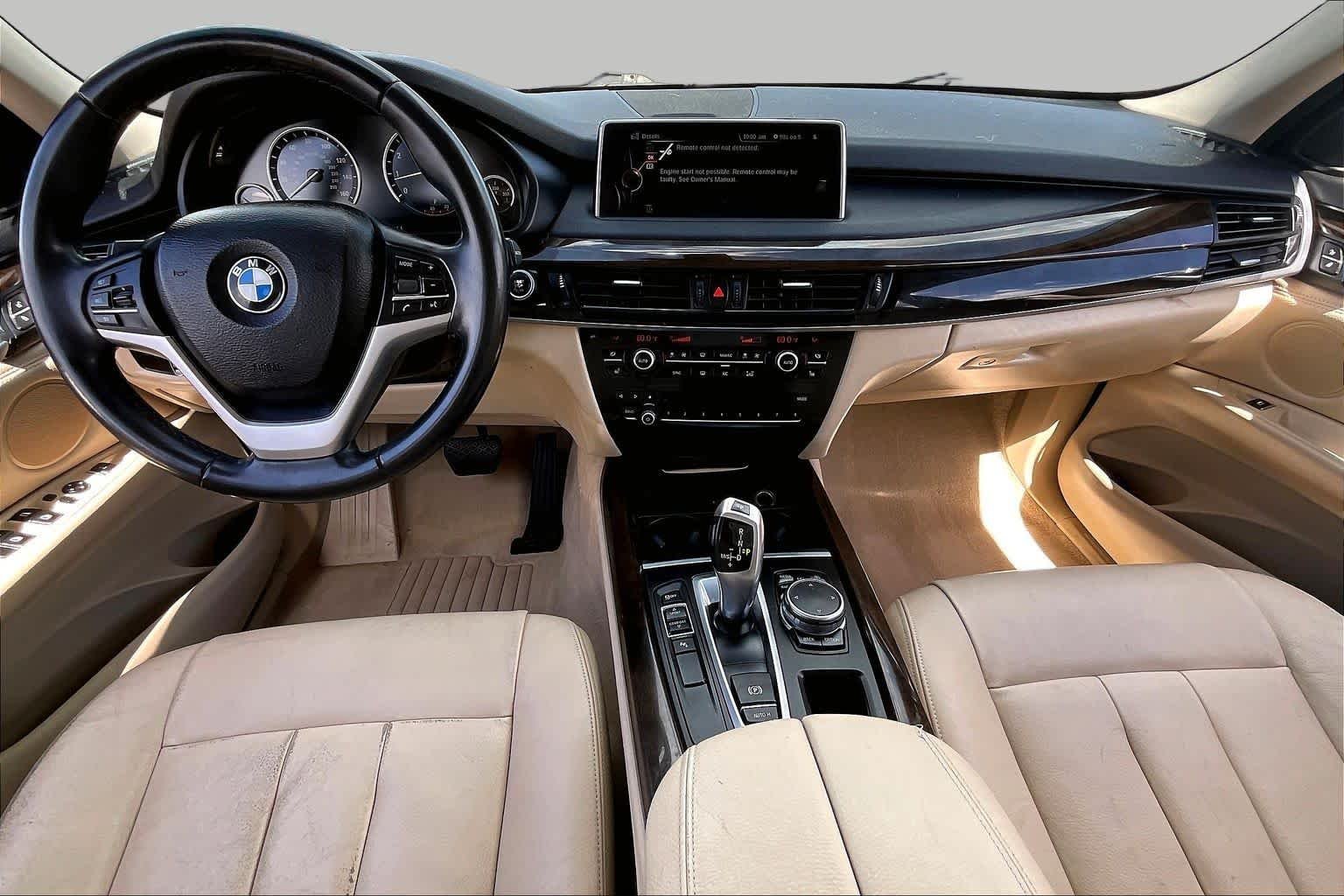 Used 2015 Alpine White BMW sDrive35i image 13