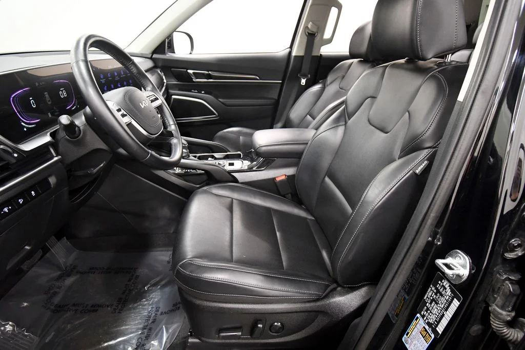 Certified Used 2024 Black Kia S image 14