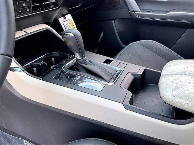 New 2026 Rhodium White Metallic Mazda 2.5 S Preferred AWD image 13