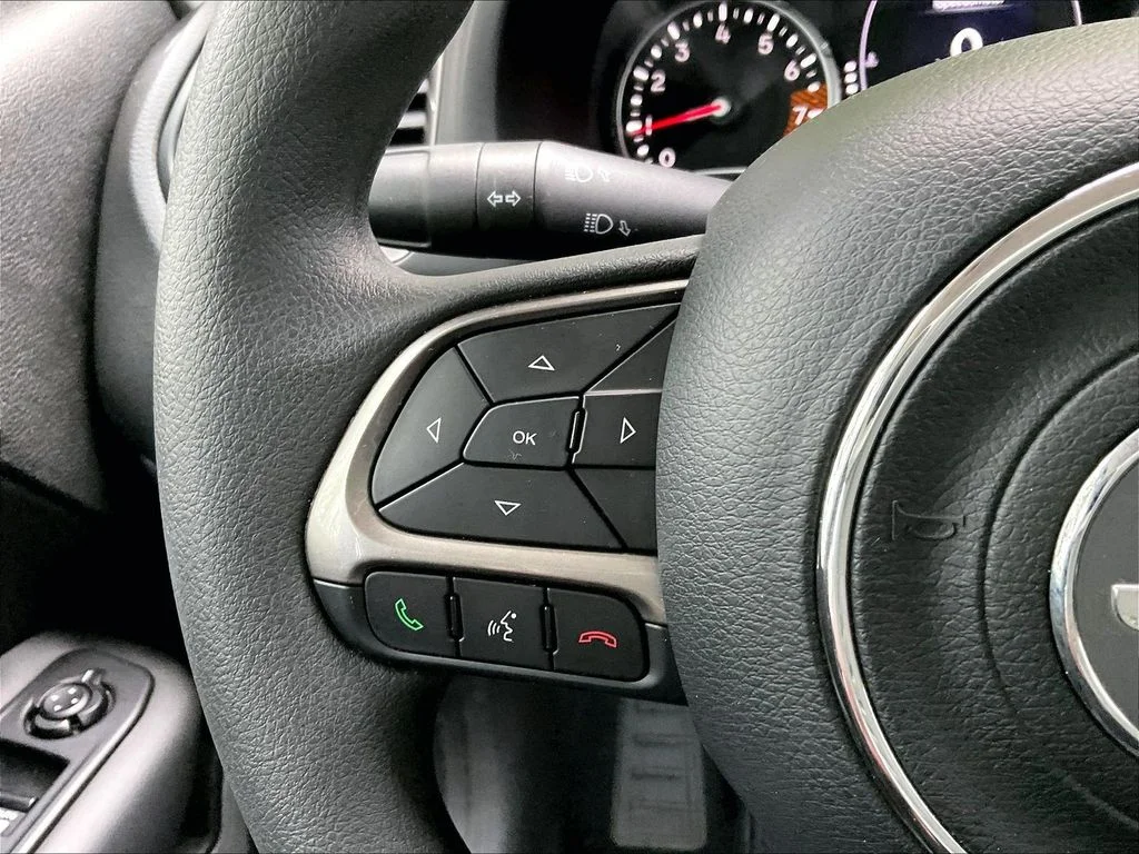 Used 2022 Sting-Gray Clearcoat Jeep Sport image 22