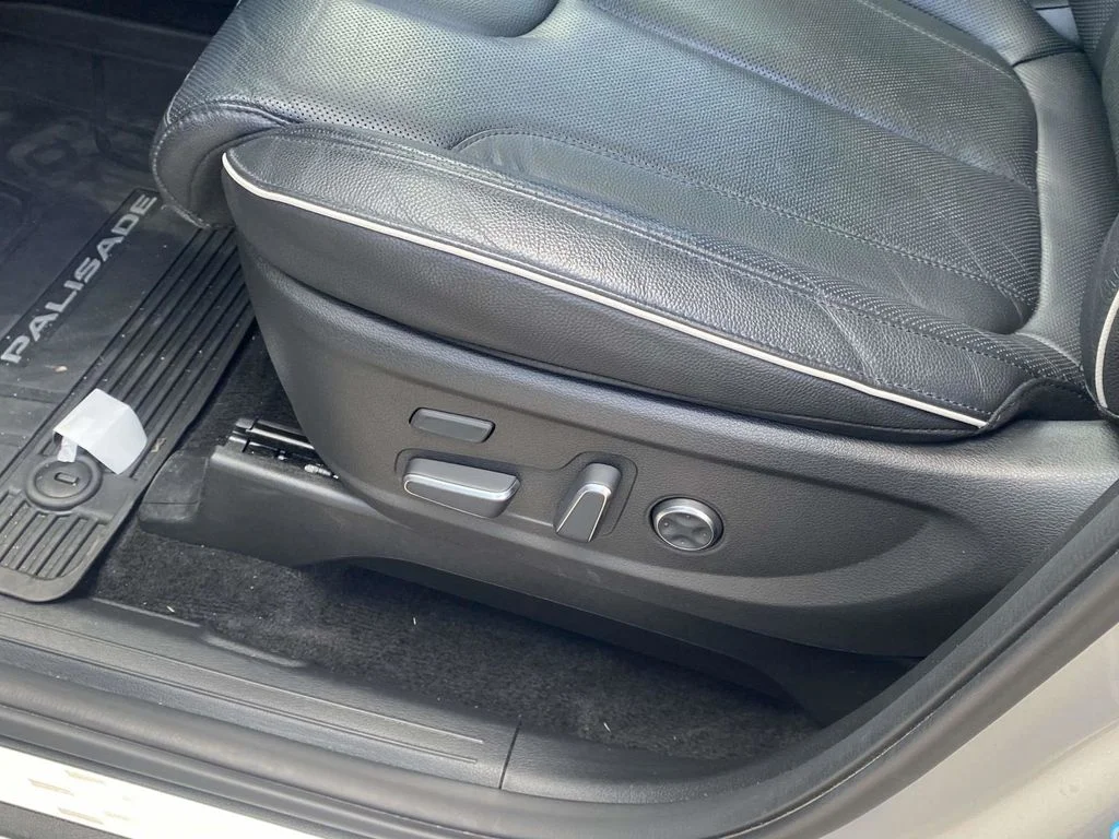 Used 2024 Silver Hyundai Limited image 53