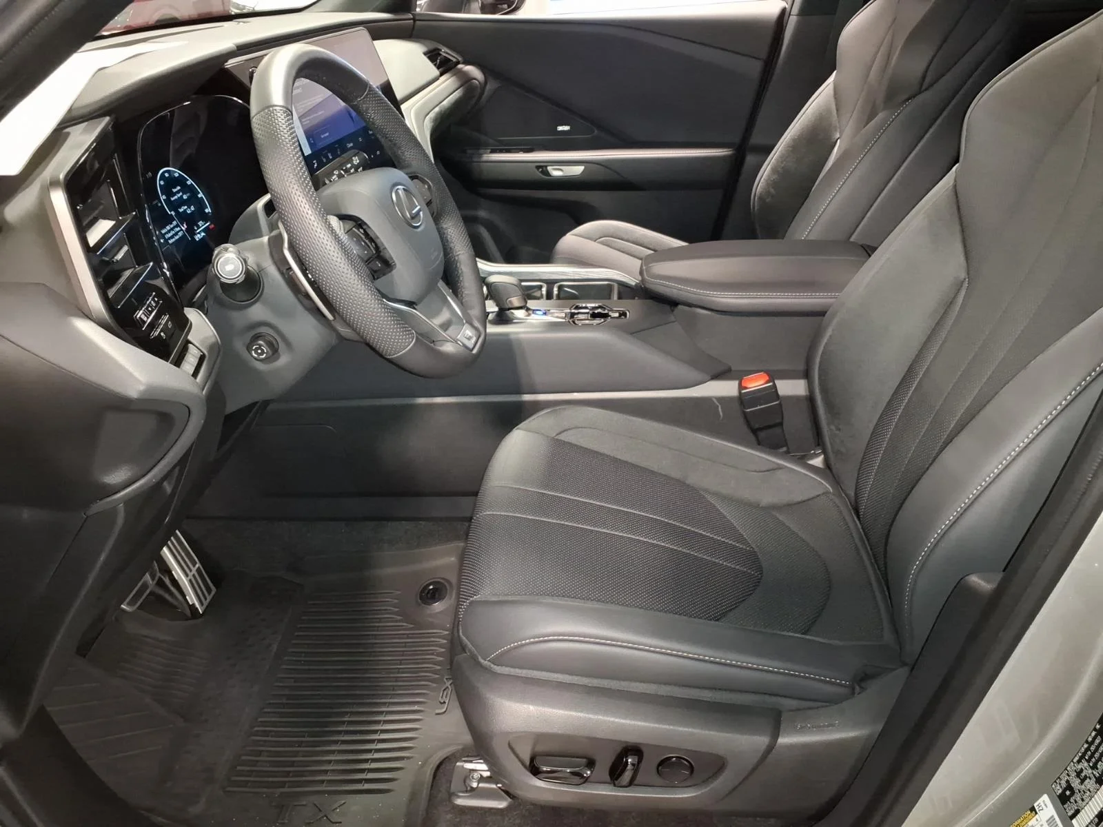New 2026 Celestial Silver Metallic Lexus 500h F SPORT Performance Luxury image 5