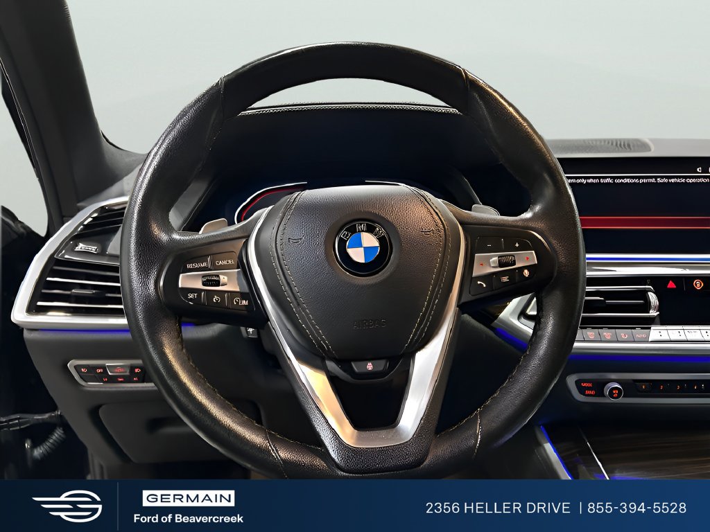 Used 2021 Black Sapphire Metallic BMW xDrive40i image 11