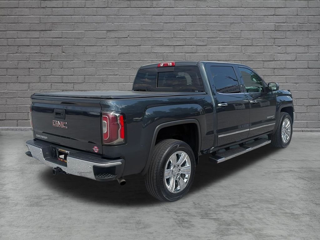 Used 2018 Gray GMC SLT image 6