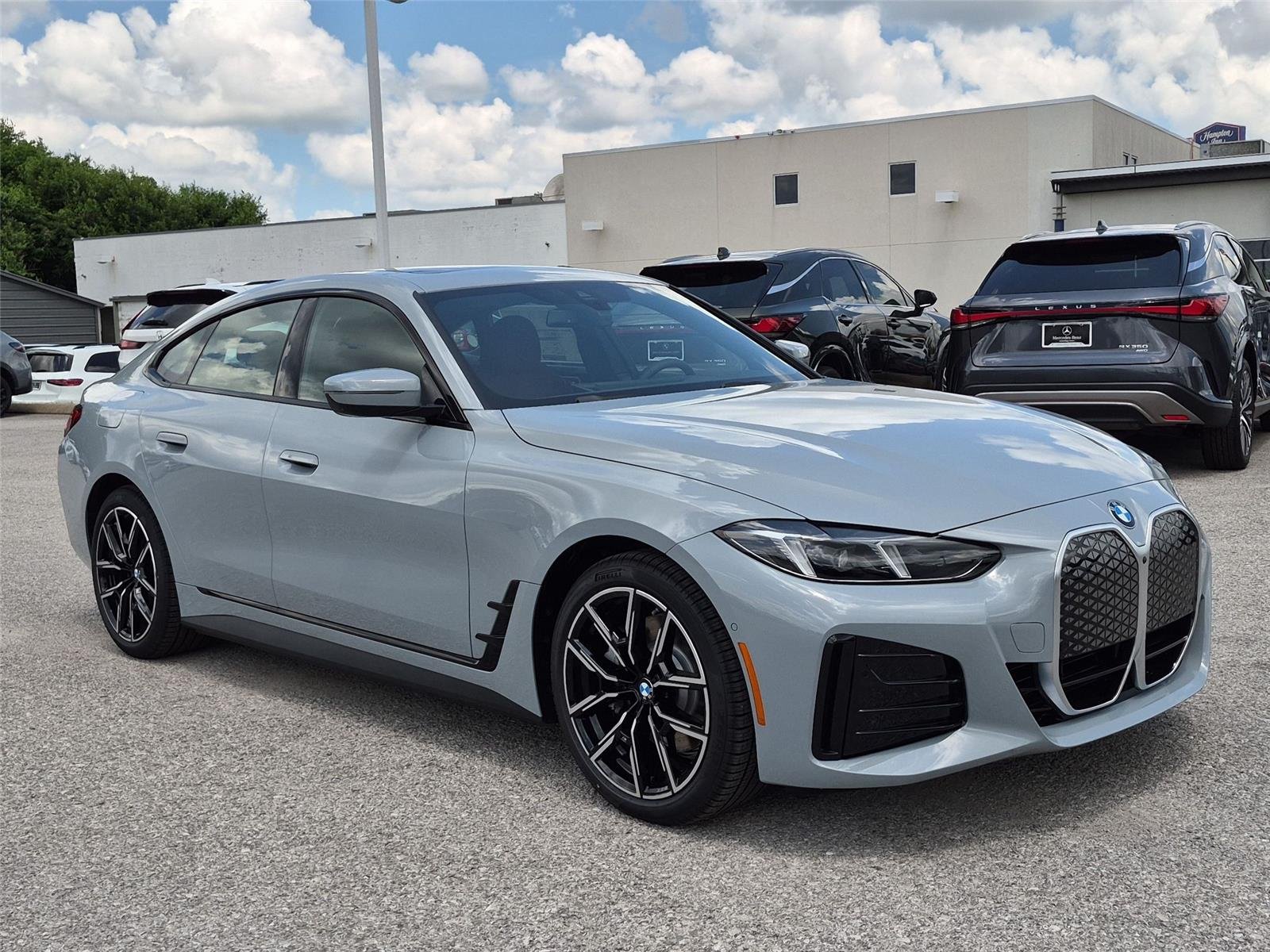 New 2026 Brooklyn Grey Metallic BMW xDrive40 image 7