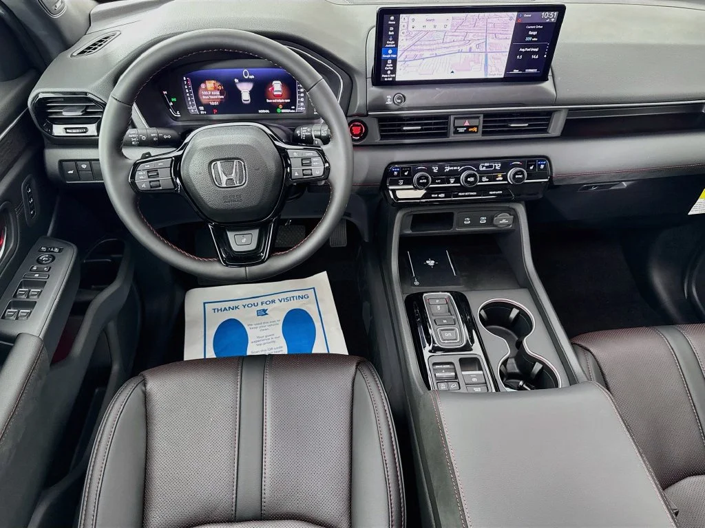 New 2026 Platinum White Pearl Honda Black Edition image 28
