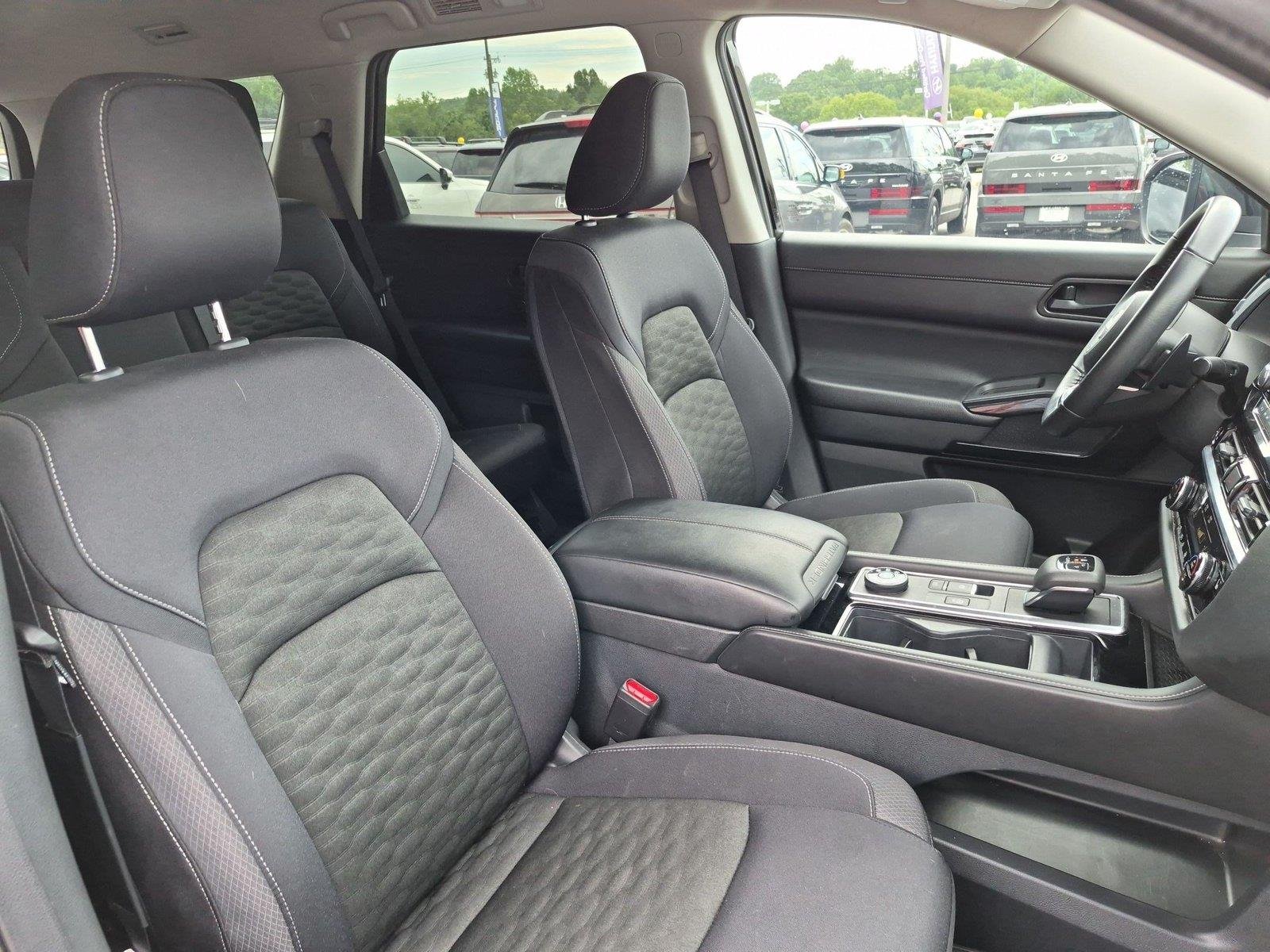 Used 2024 Super Black Nissan SV image 38