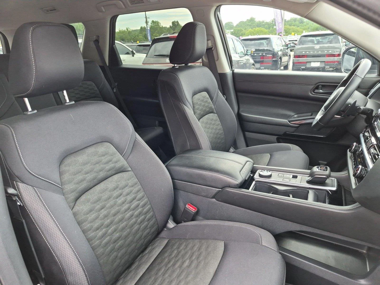 Used 2024 Super Black Nissan SV image 38