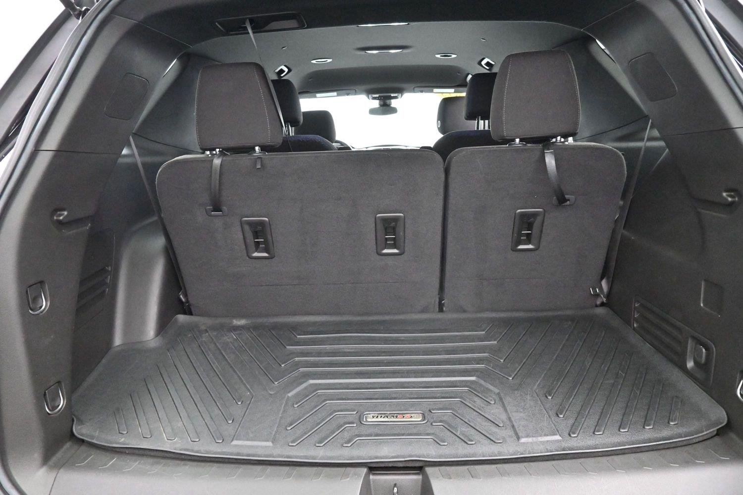 Used 2023 Mosaic Black Metallic Chevrolet LT Cloth image 9