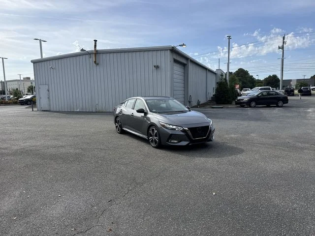 Used 2023 Gray Nissan SR image 3