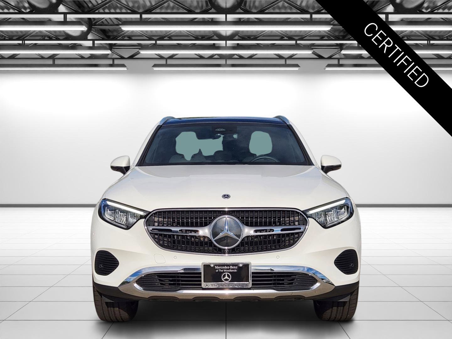 Certified Used 2024 MANUFAKTUR Moonlight White Metallic Mercedes-Benz GLC 300 image 4
