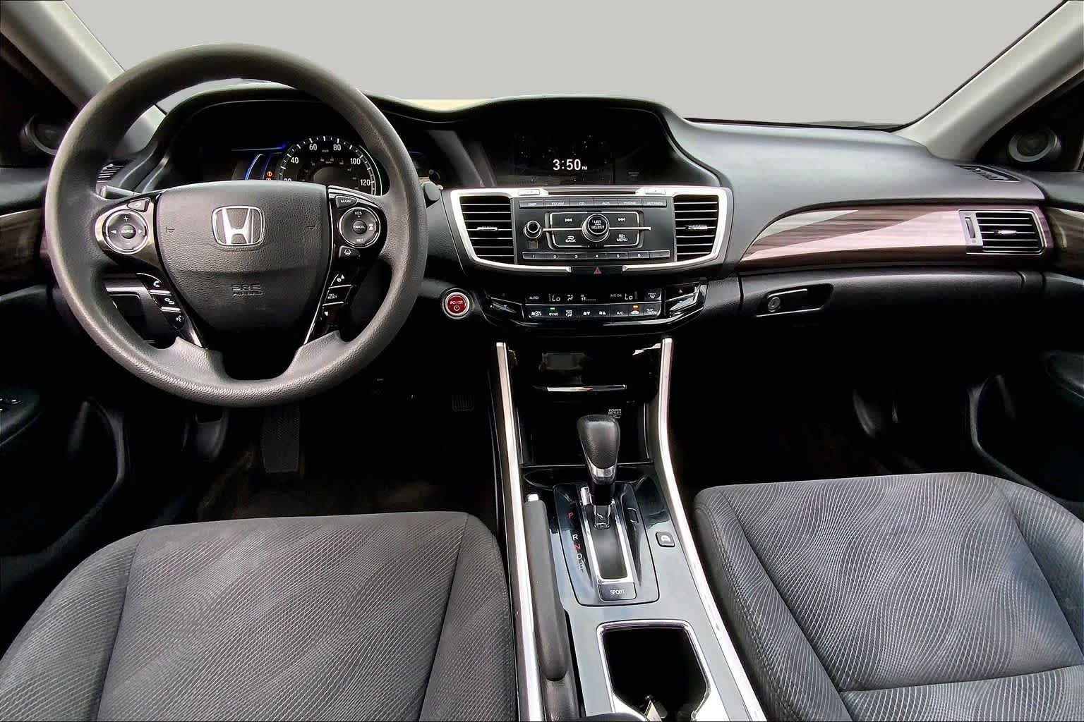 Used 2017 Blue Sky Metallic Honda  image 16
