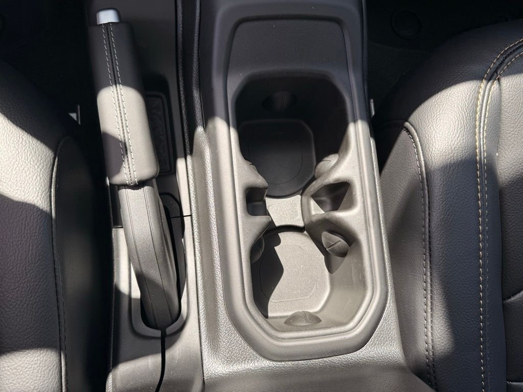 2025 Jeep Wrangler 4-Door Sahara - Photo 17