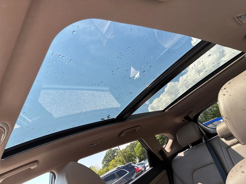 Used 2019 Blue Hyundai Ultimate image 23