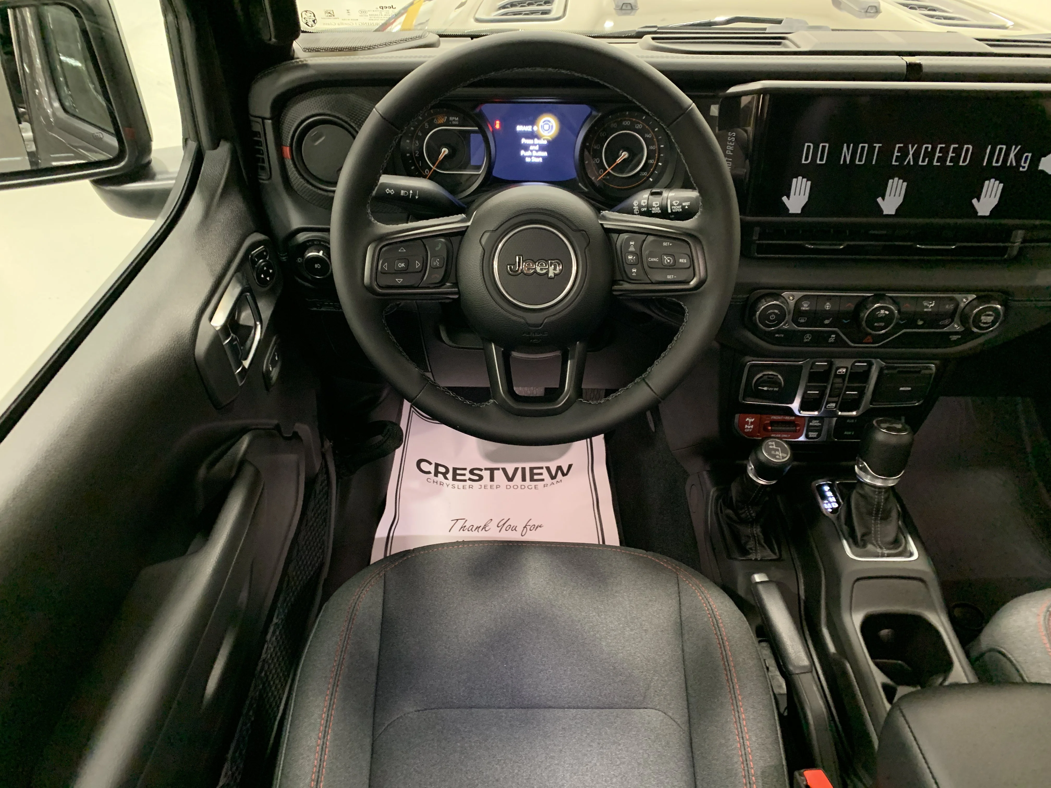 New 2025 Granite Crystal Metallic Jeep Rubicon image 11