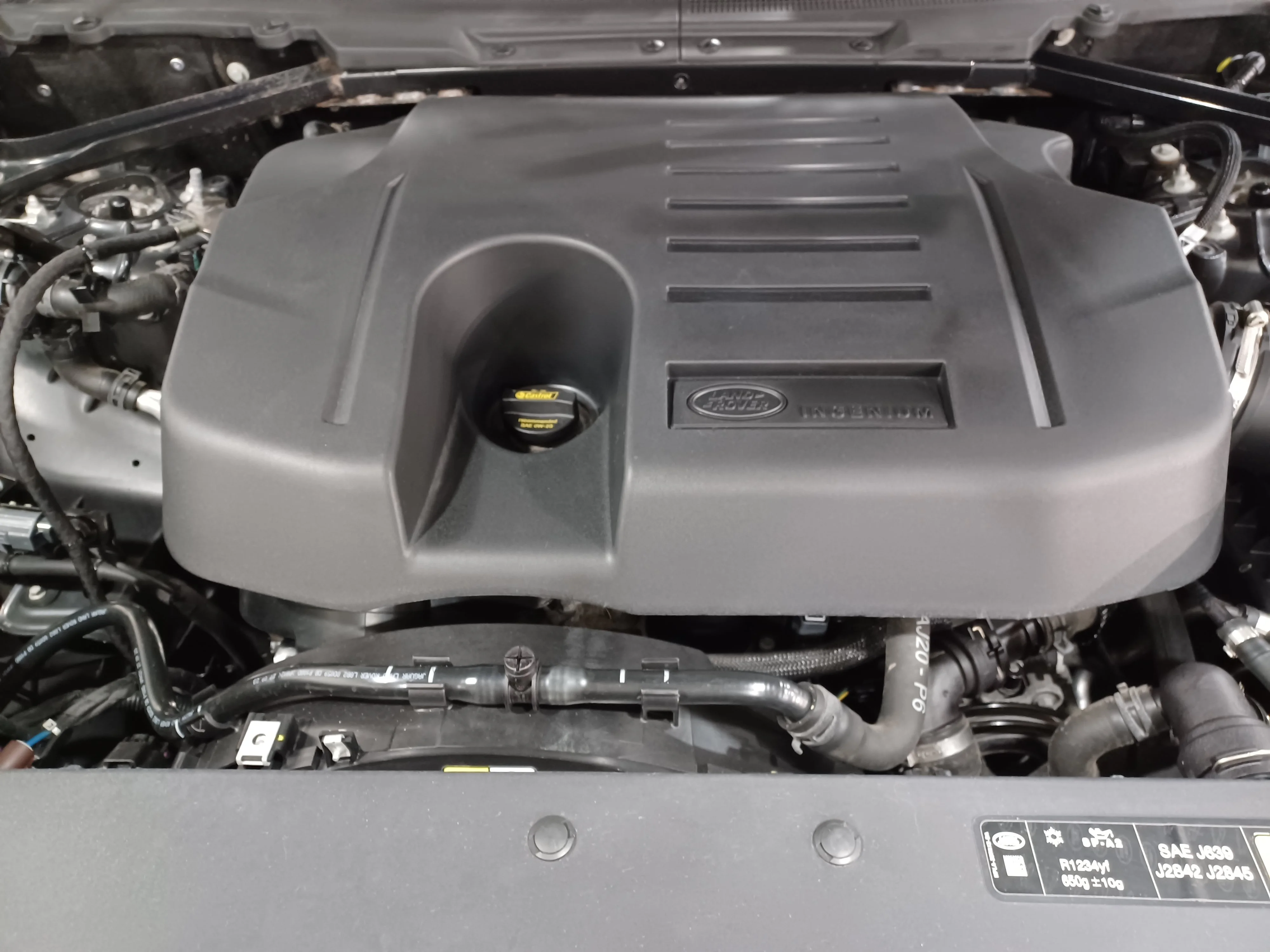 Certified Used 2024 Gray Land Rover X-Dynamic SE image 6