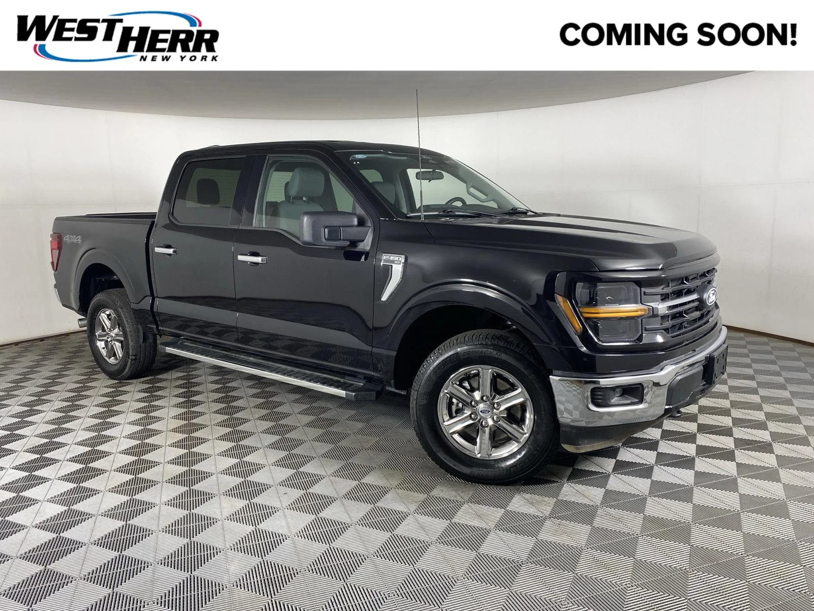 Used 2025 Agate Black Ford XLT image 1