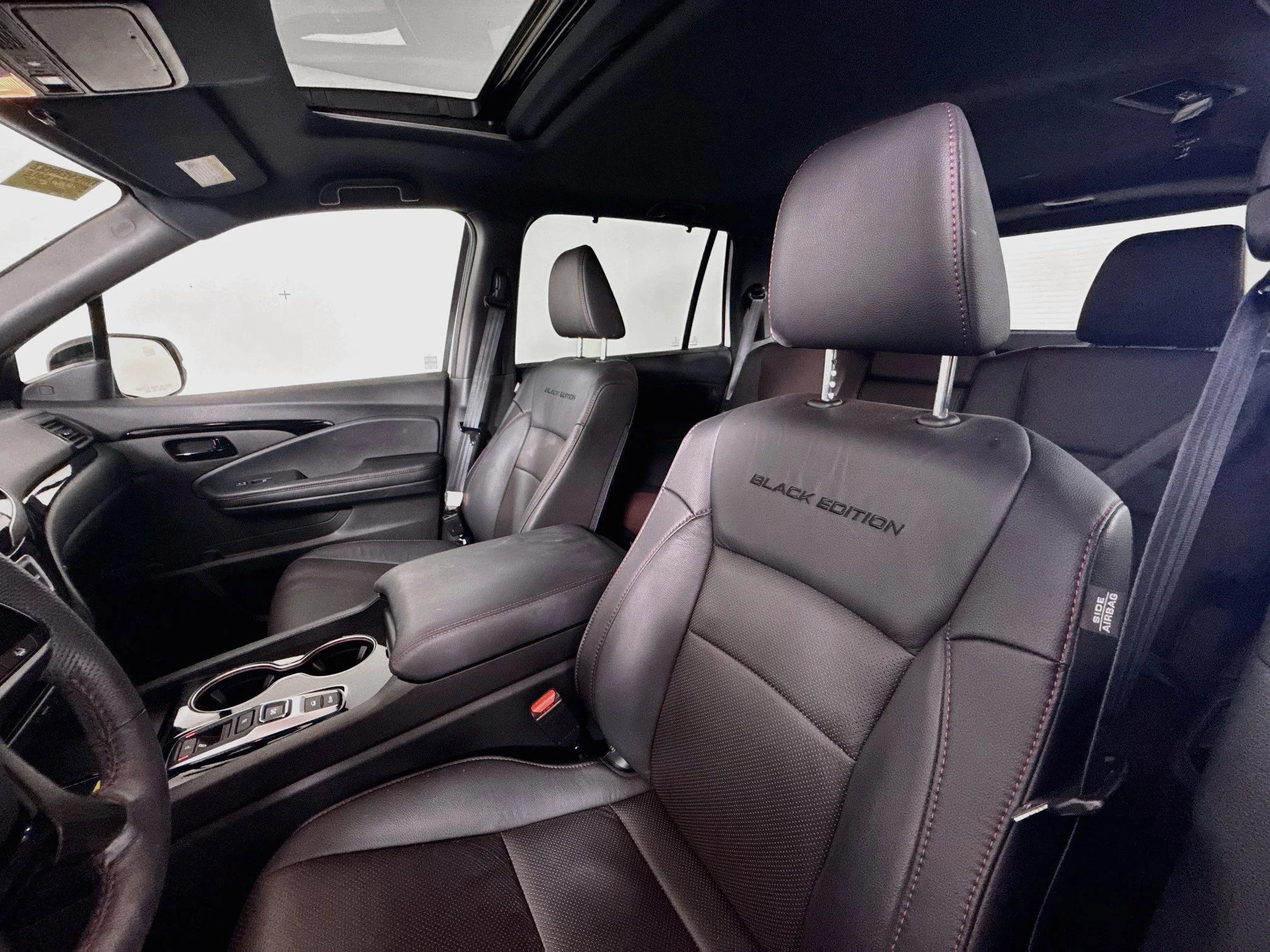 Used 2025  Honda Black Edition image 11