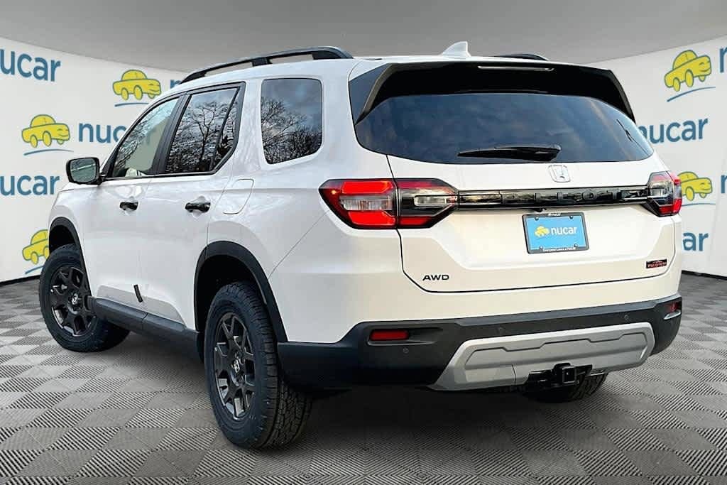 2025 Honda Pilot — photo 4