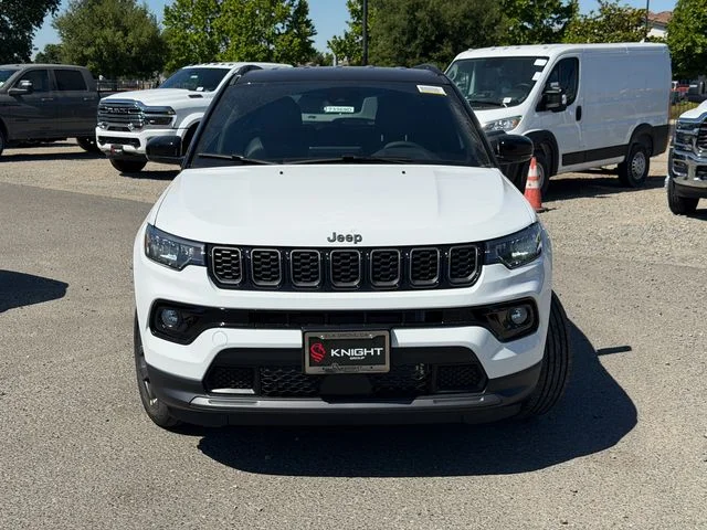 New 2026 Bright White Clear-Coat Exterior Paint Jeep Limited image 3