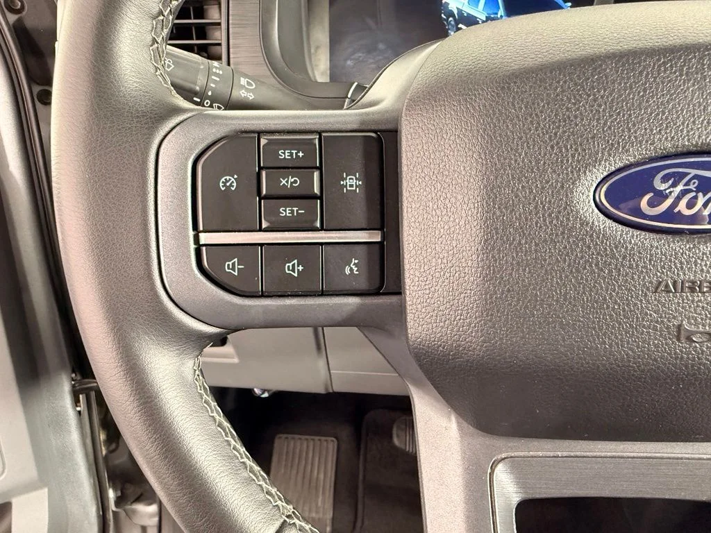 Used 2025 Silver Ford XLT image 20