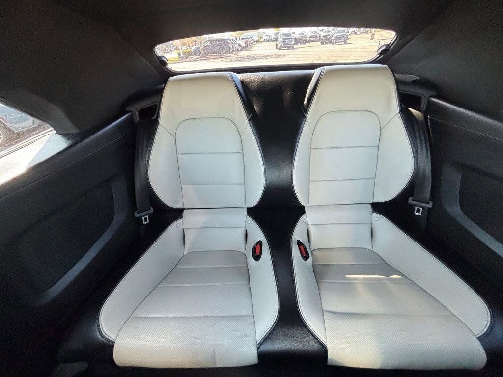 Certified Used 2022 Silver Metallic Ford GT Premium image 41