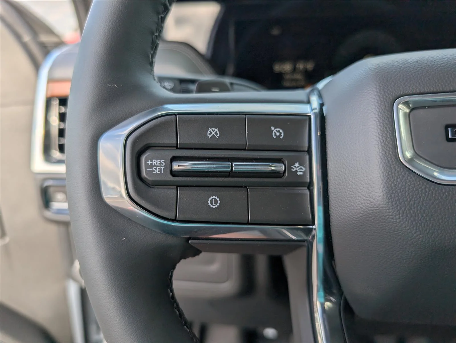 New 2026 Glacier White Tricoat GMC Denali image 29